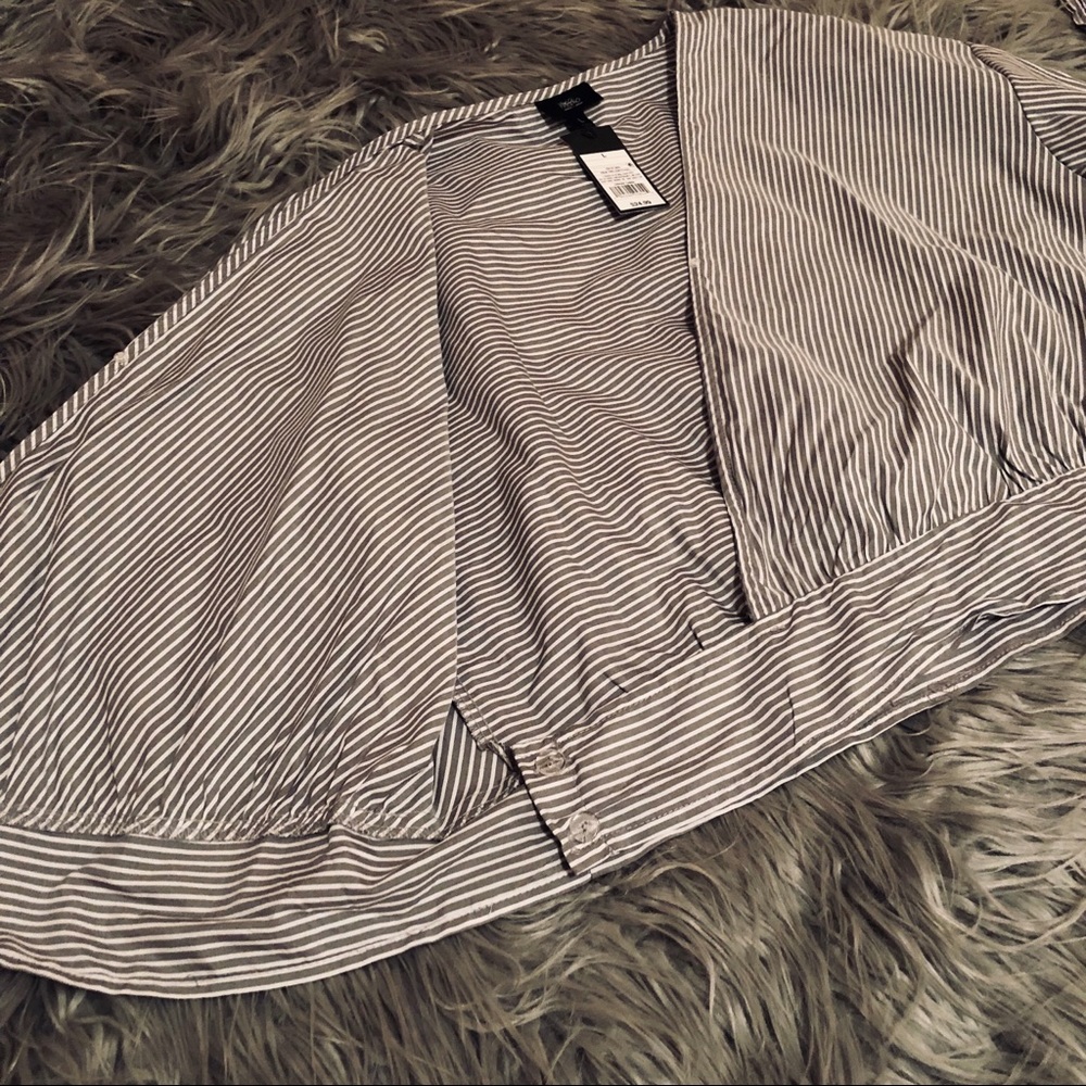 NEW✨Wrap bow Top 🎀 - Picture 4 of 5
